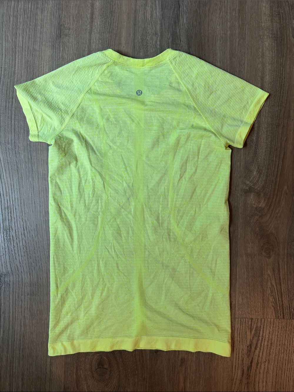 Lululemon Swiftly Tech Short Sleeve Crew
Lucid Lime - Picture 5 of 6